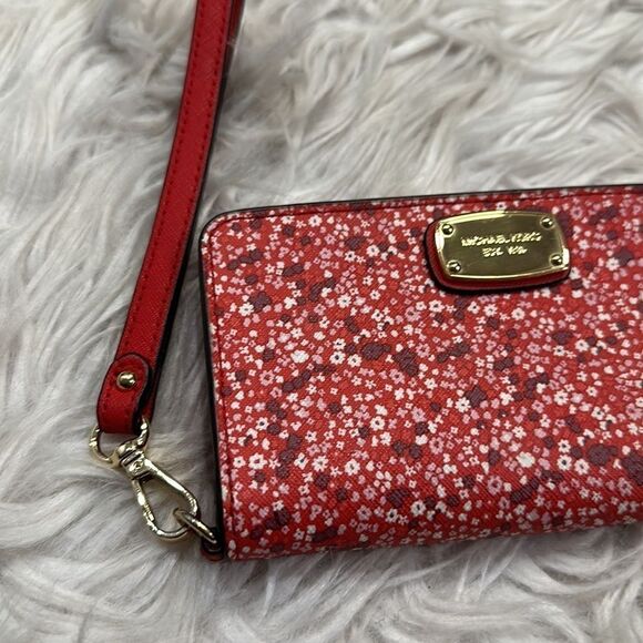 MICHAEL Kors Red Floral Wristlet Phone Tech Case - Picture 2 of 16